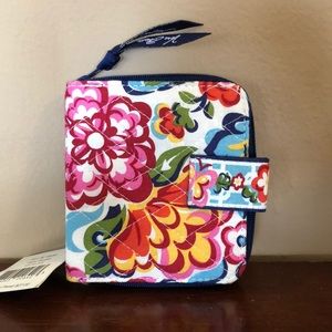 Vera Bradley mini zip wallet